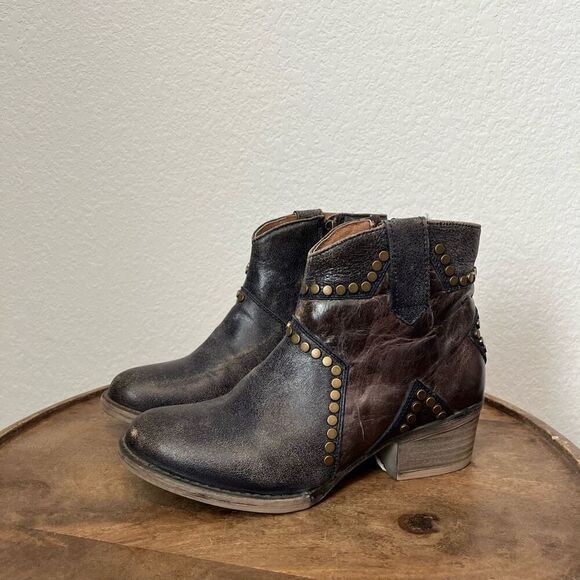 Corral Circle G Studded Star Inlay Booties Round Toe Western Women’s 5 1/2 - Picture 1 of 7